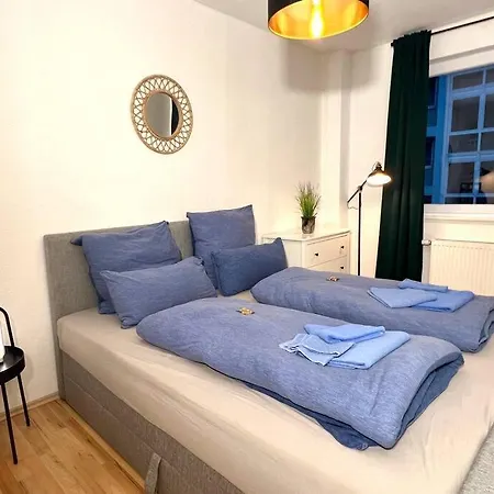Ruhig & Zentral - 2 Kingsize Betten - Wi-fi Apartamento