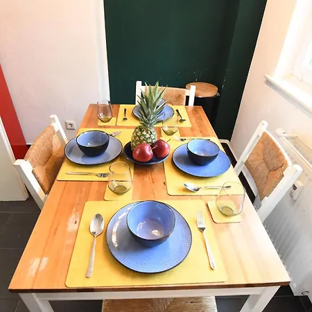 Ruhig & Zentral - 2 Kingsize Betten - Wi-fi Apartament *